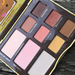 Too Faced Peanut Butter & Honey Palette